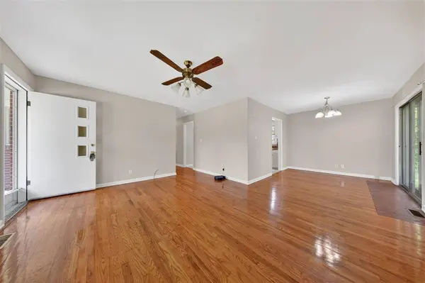 912 Sunset Lane, Russellville, KY 42276