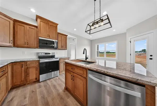 131 McCutchen Court, Auburn, KY 42206