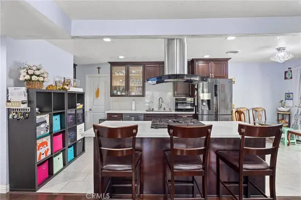 1838 S Artesia ST, Santa Ana, CA 92704
