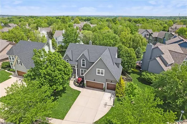 14347 Bond ST, Overland Park, KS 66221