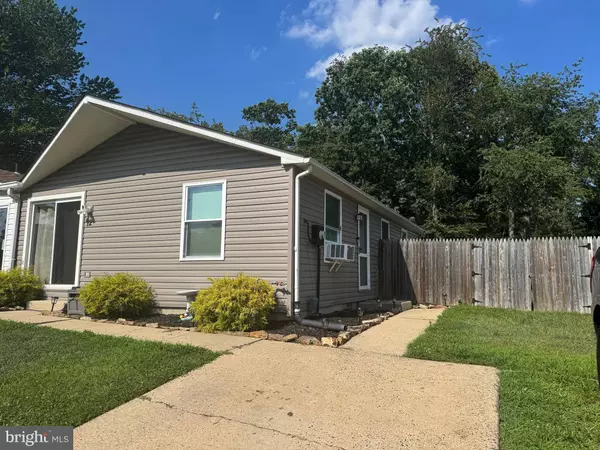 12 ANDREA CT, Sicklerville, NJ 08081