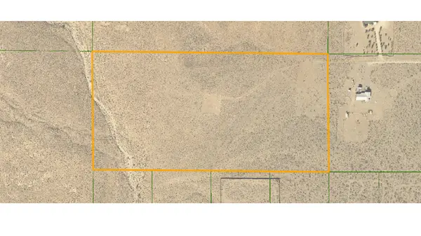 13125 Broken Arrow Rd, Silver Springs, NV 89429