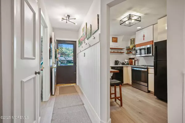 88 Friendship Court, Red Bank, NJ 07701