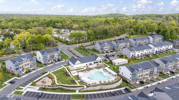 77 Augustus Drive, Middletown, NJ 07748