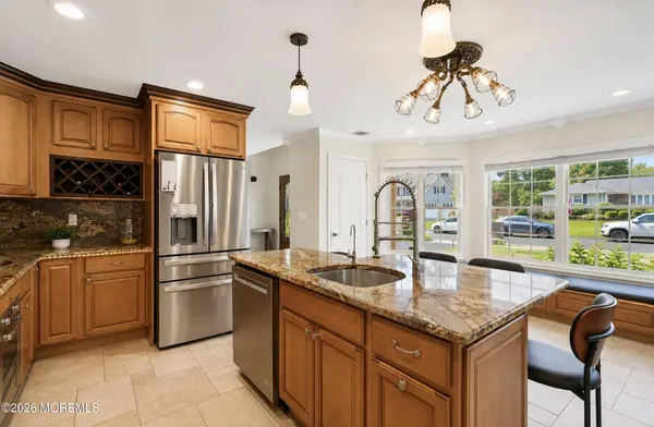 710 Hopping Road, Belford, NJ 07718