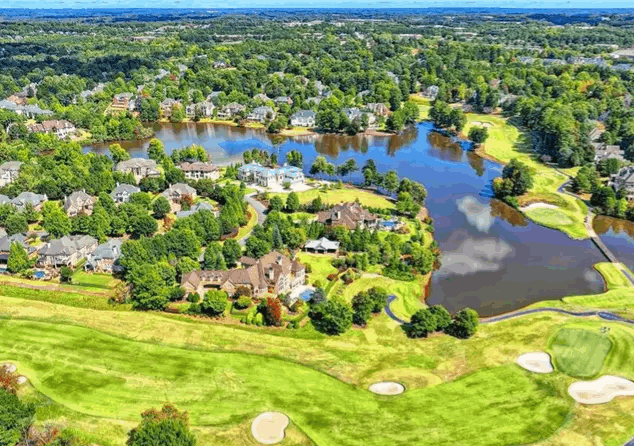 Sugarloaf Country Club