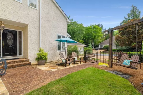 2610 Links End, Roswell, GA 30076