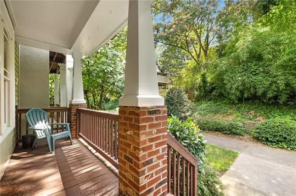 106 Oakhurst TER, Decatur, GA 30030