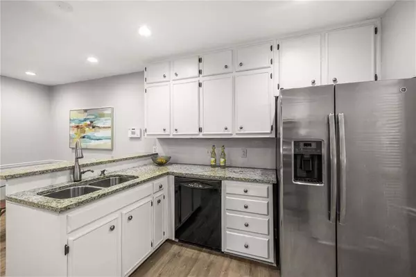 3710 Wedgewood Chase, Peachtree Corners, GA 30092