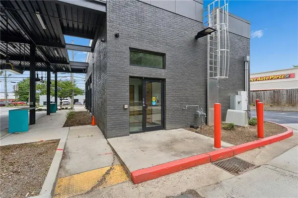 1605 Howell Mill RD NW, Atlanta, GA 30318