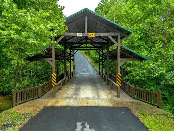 00 Roaring Forks LN, East Ellijay, GA 30540