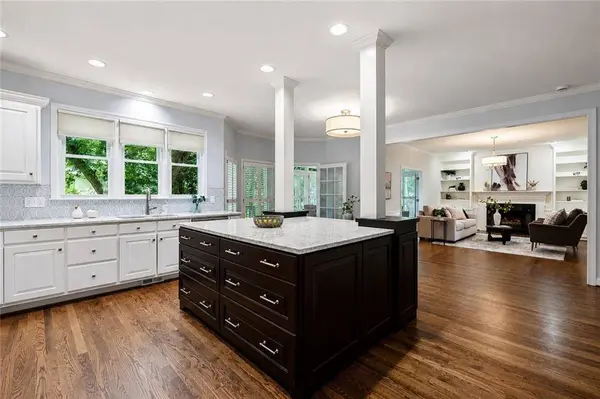 5970 Rachel RDG, Peachtree Corners, GA 30092