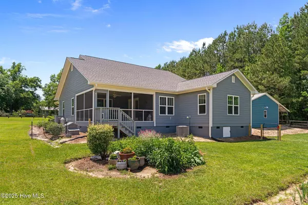 1139 Cranes Creek RD, Cameron, NC 28326