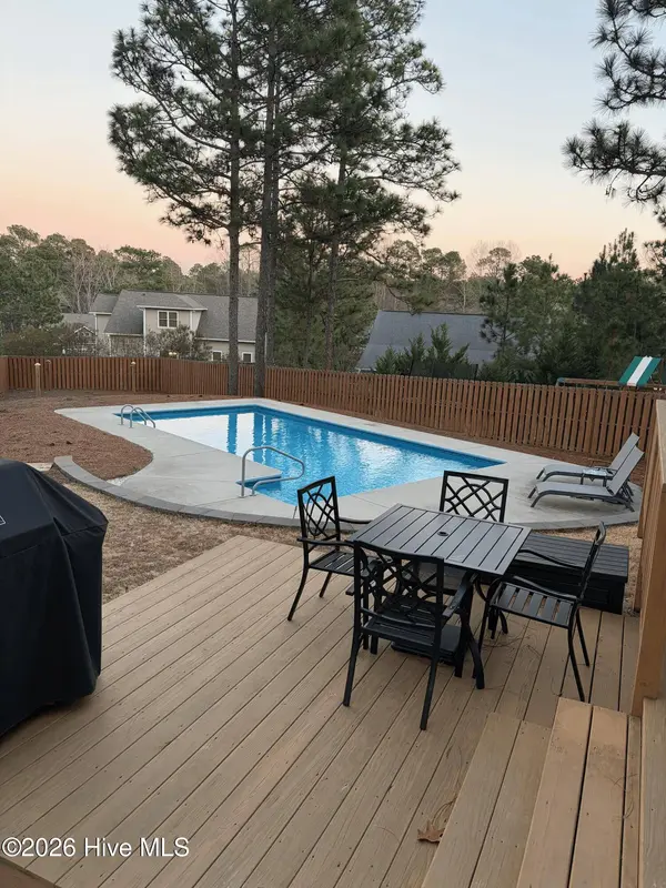26 Calhoun LN, Pinehurst, NC 28374