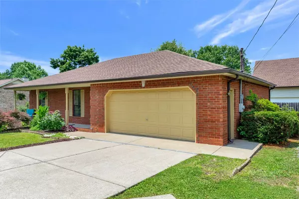 200 Franklin Heights Dr, Murfreesboro, TN 37128