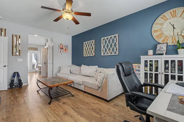 202 Bell Forge Ct, White Bluff, TN 37187