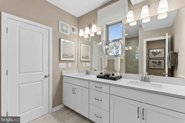 19712 SEPIA SQ, Ashburn, VA 20147