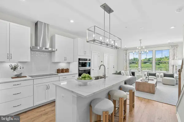 19712 SEPIA SQ, Ashburn, VA 20147