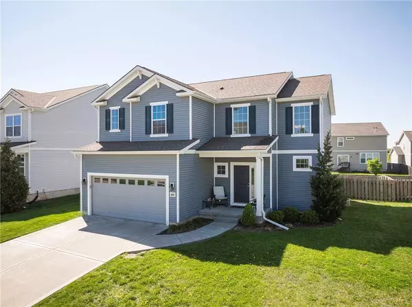 1423 SW FAIRFAX RD, Lee's Summit, MO 64083