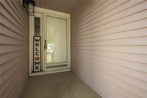 16702 E 53rd St South ST, Independence, MO 64055