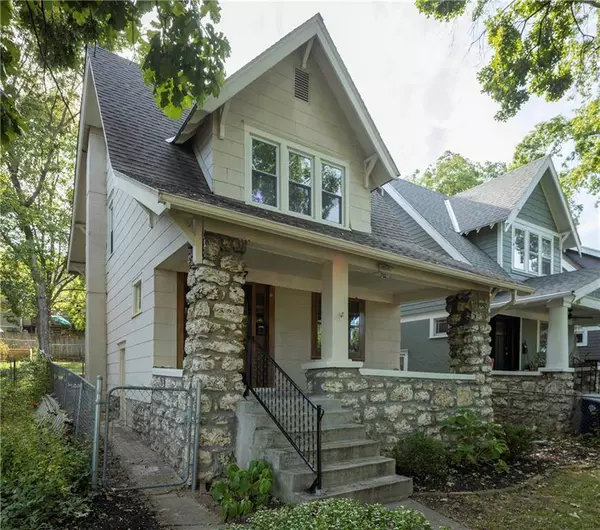 4137 Holmes ST, Kansas City, MO 64110