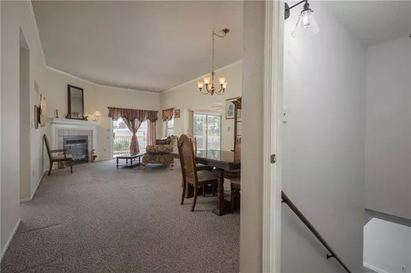 16702 E 53rd St South ST, Independence, MO 64055