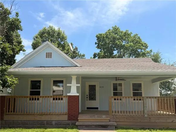 409 N Main ST