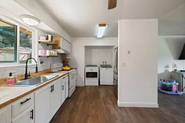 47404 Hopi AVE, Coarsegold, CA 93614