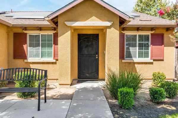 512 S Sunnyside AVE, Fresno, CA 93727