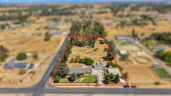 31031 Donald AVE, Madera, CA 93636