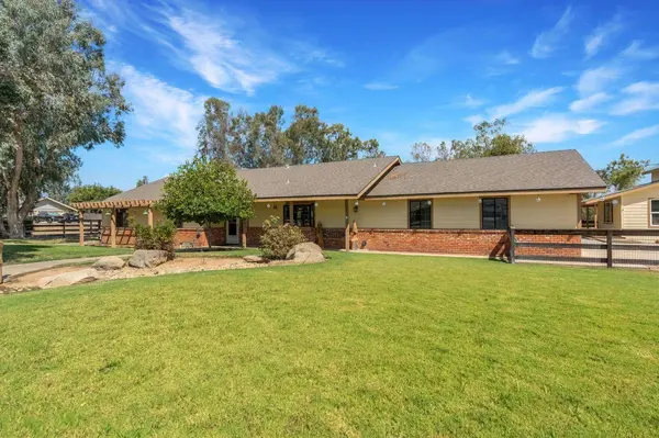 31031 Donald AVE, Madera, CA 93636