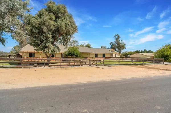 31031 Donald AVE, Madera, CA 93636