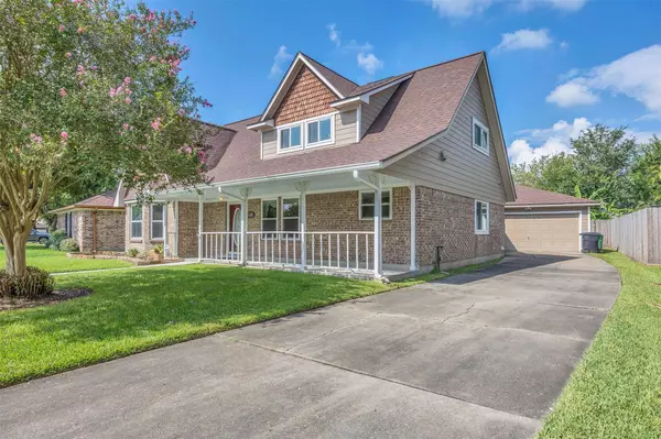 15426 Woodhorn DR, Houston, TX 77062