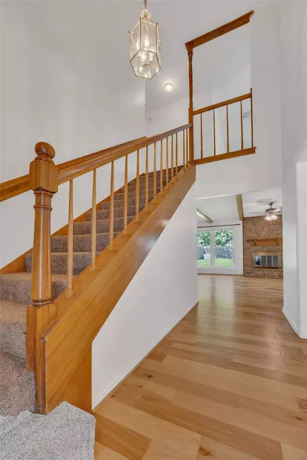 15426 Woodhorn DR, Houston, TX 77062