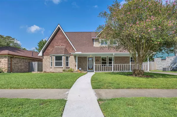 15426 Woodhorn DR, Houston, TX 77062