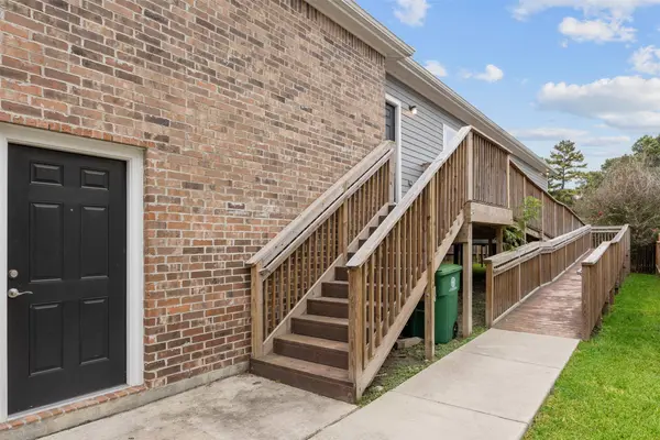 6419 Crim CT, Houston, TX 77049