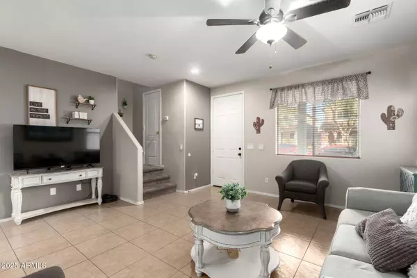 11471 W ST JOHN Road, Surprise, AZ 85378