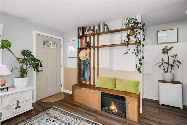 2406 W Rowan Ave, Spokane, WA 99205