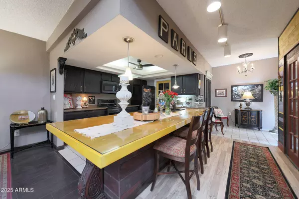 7368 E PLEASANT Run, Scottsdale, AZ 85258