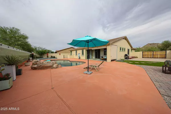 18550 W MCNEIL Street, Goodyear, AZ 85338