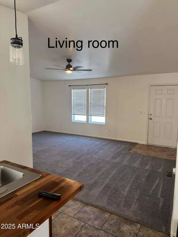 575 W RANCH HOUSE Road, Paulden, AZ 86334