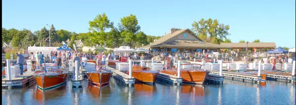 What’s Happening at the Lake | Fall 2025 Events in the Lake Geneva Area