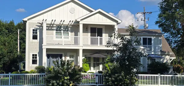 feature image of What Are Lake Geneva and Southern Lakes Region Homes Worth?