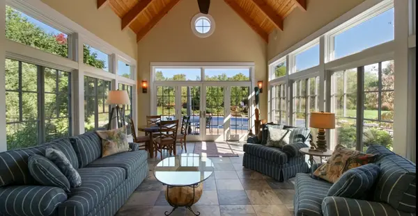 Should You Sell Your Lake Geneva Vacation Home Furnished?