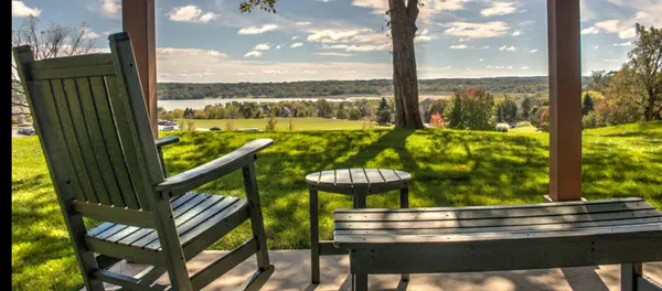 feature image of Why Lifestyle Marketing Matters When Selling a Home Near Geneva Lake