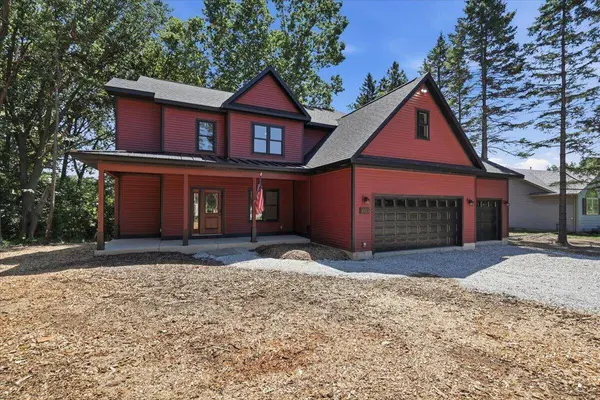 801 12th St, Somers, WI 53140