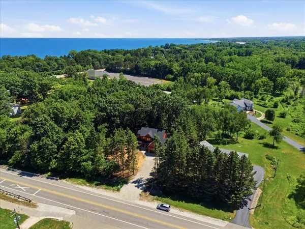 801 12th St, Somers, WI 53140