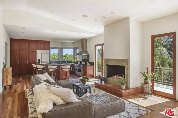 2655 Topanga Skyline DR, Topanga, CA 90290