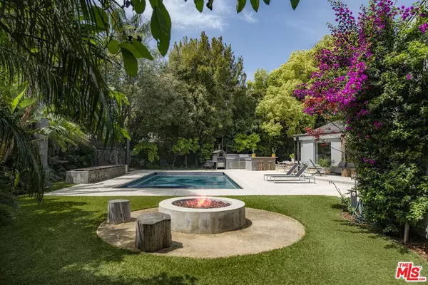 11160 Valley Spring PL, Studio City, CA 91602