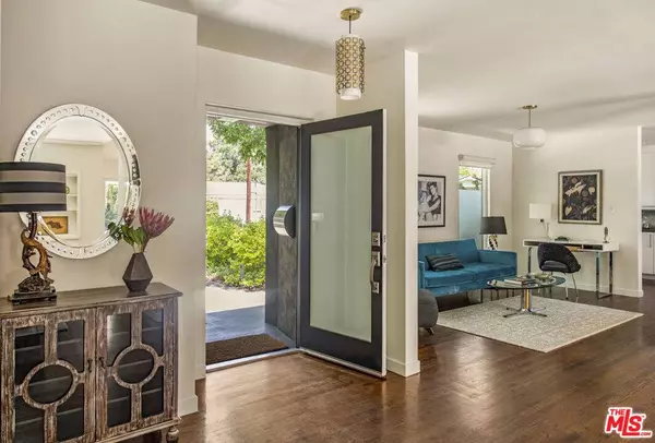 11160 Valley Spring PL, Studio City, CA 91602